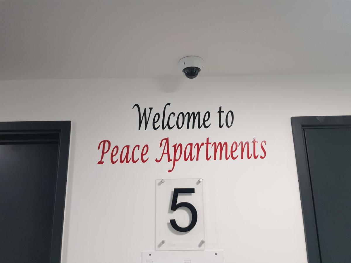 Peace Apartments - Luton Luton  Zewnętrze zdjęcie